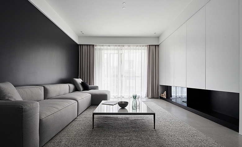 客厅图片来自家装大管家在165平现代极简空间 至简诠释大美的分享