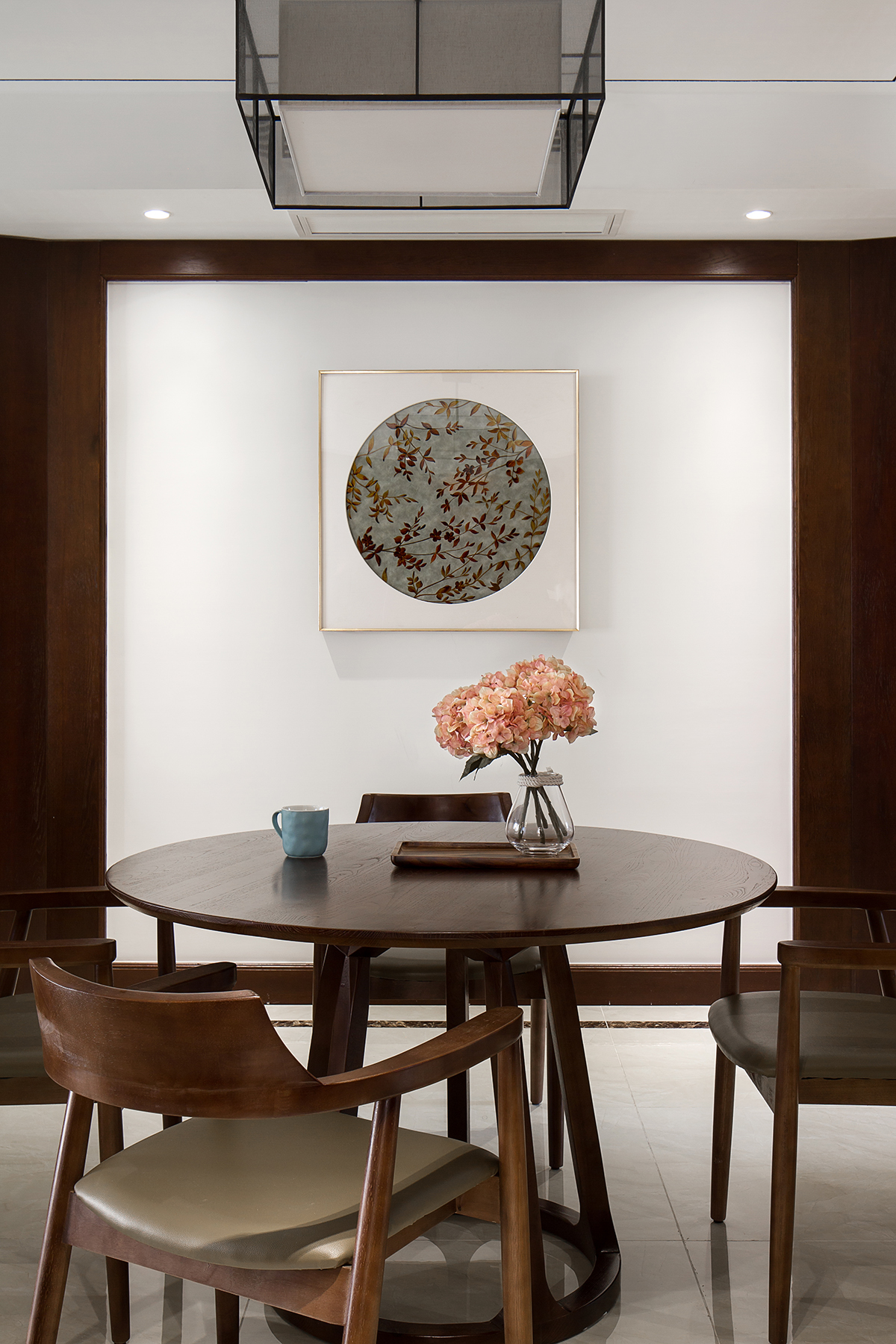 新中式风格 贝瑞设计 公寓设计 餐厅图片来自展小宁在小户型里的新中式的分享