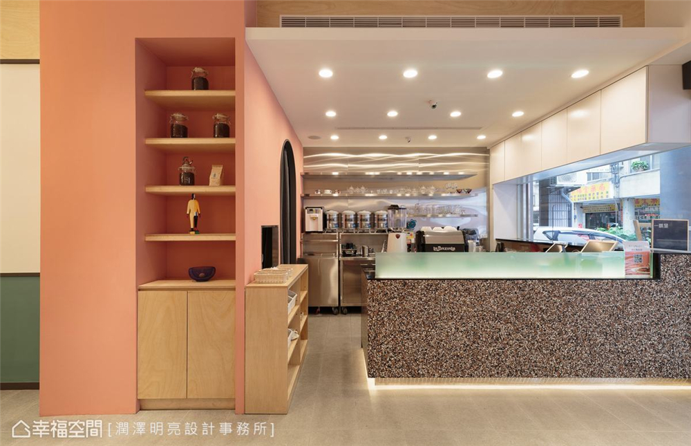 装修设计 装修完成 现代风格 餐厅图片来自幸福空间在66平，用缤纷甜美的色彩直击味蕾的分享