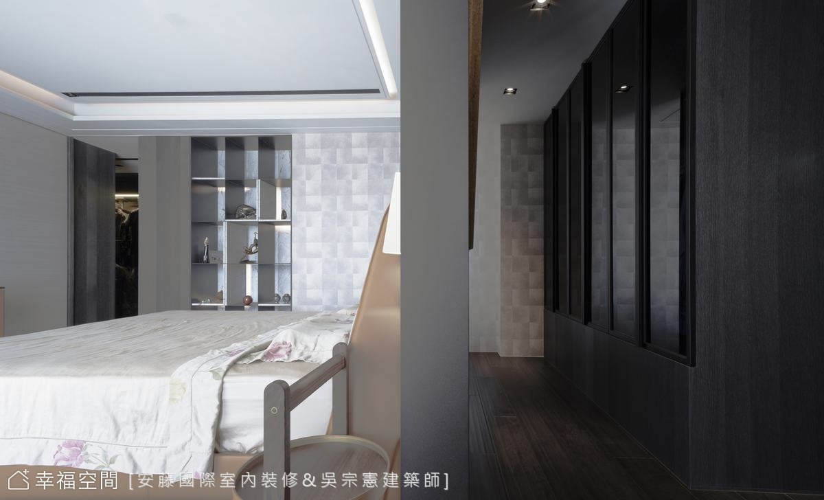 卧室图片来自幸福空间在430平，酿构当代禅风宅的分享